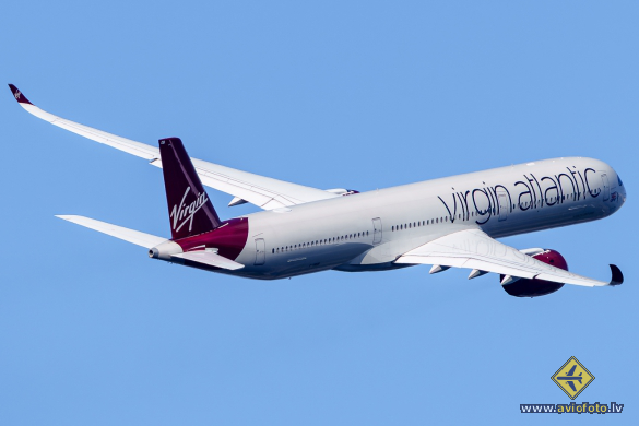 Airbus A350-1041